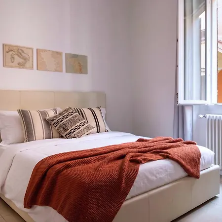 Homeby - Casa Accademia * ボローニャ
