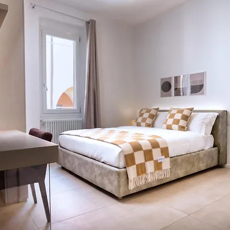 Homeby - Casa Accademia * ボローニャ